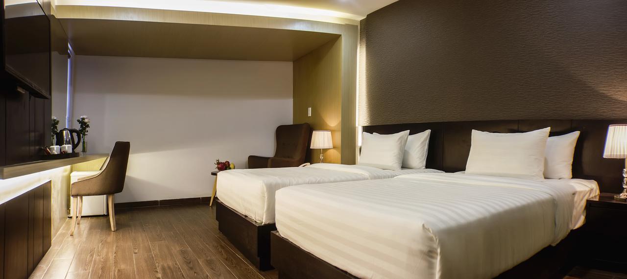 Golden Hotel Нячанг Екстер'єр фото