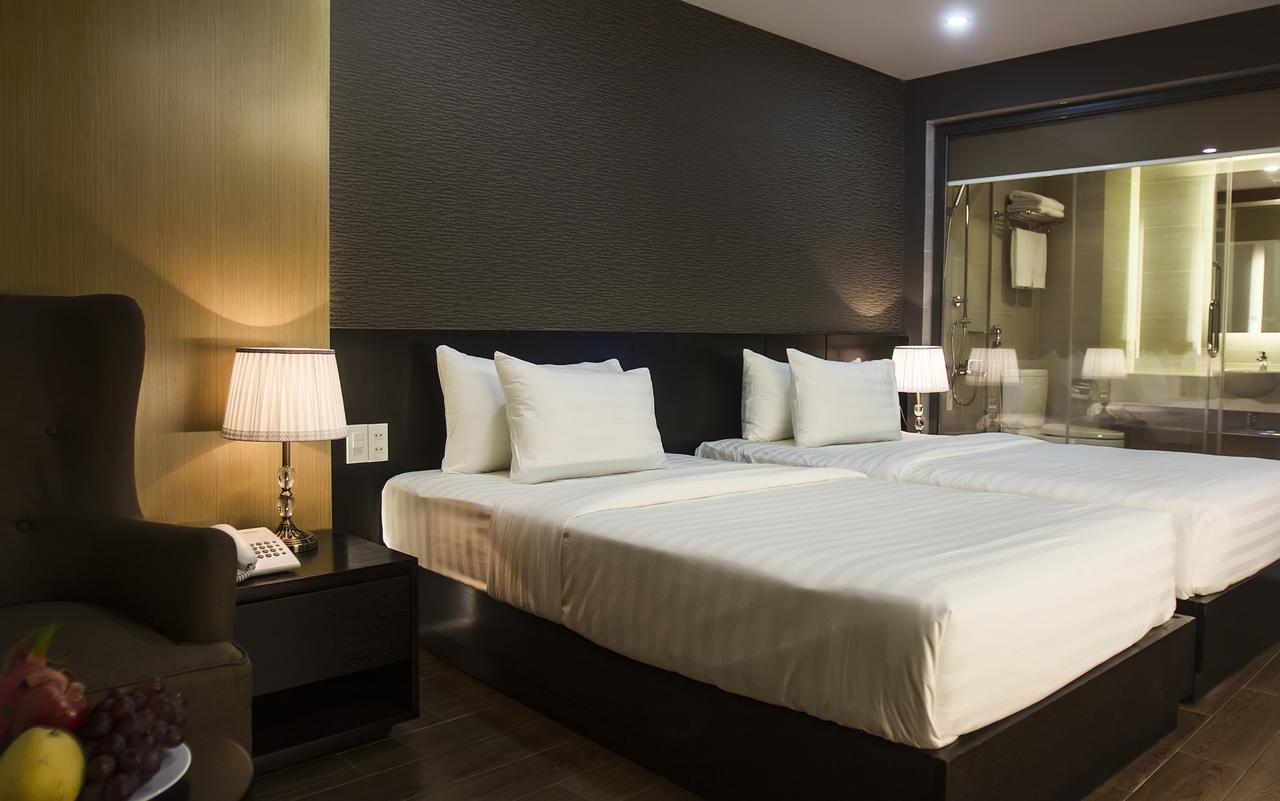 Golden Hotel Нячанг Екстер'єр фото
